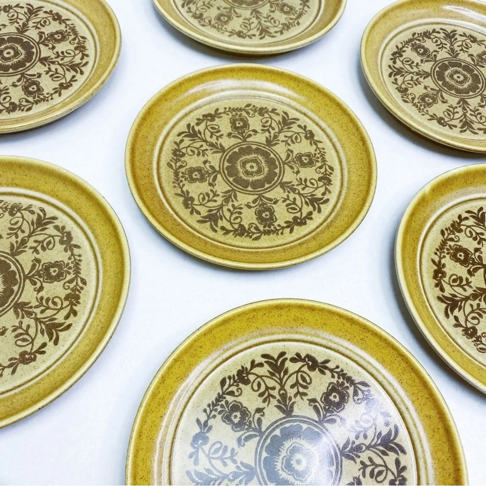 Vintage Set of 8 Homer Laughlin Small Suncrest Plates